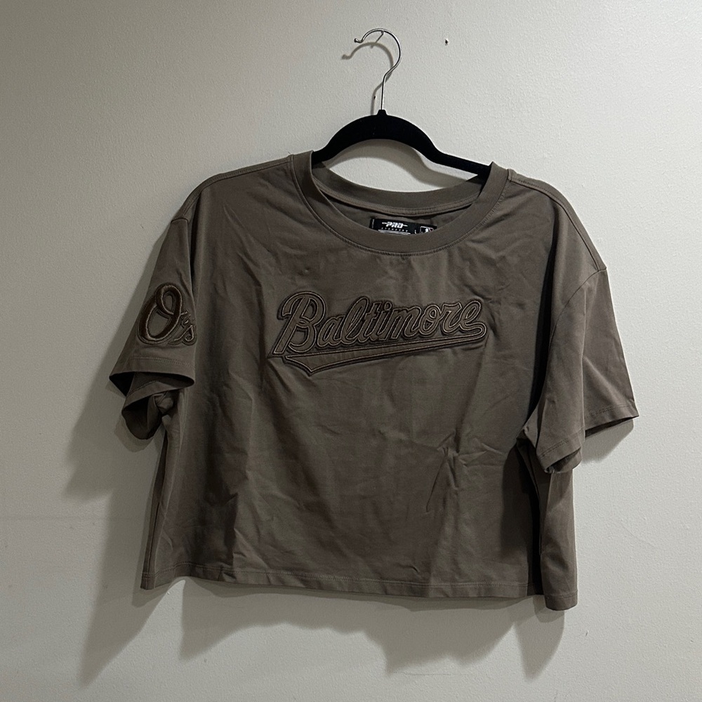 Baltimore Crop top  Khaki Women's Tee